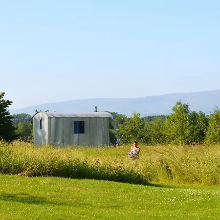 Κατάλυμα σε φάρμα The Shepherds Hut At Crake Trees Manor